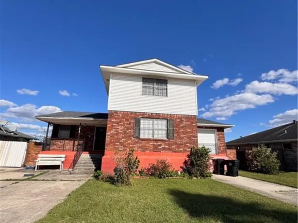 4819 Charmes Ct, New Orleans, LA 70129