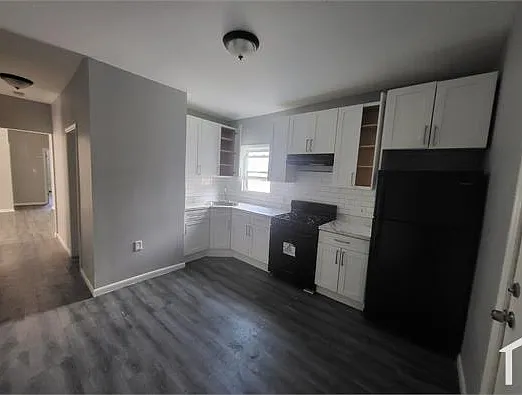 38 Columbia Ave #3