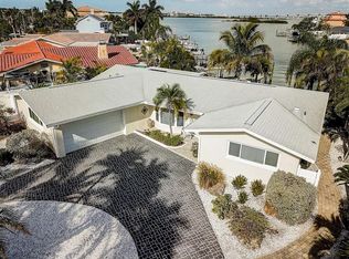 452 Harbor Dr N, Indian Rocks Beach, FL 33785