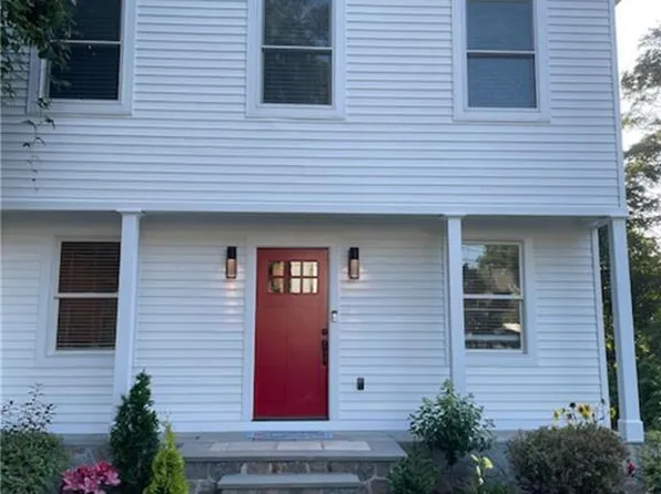 28 Amundsen Street, Norwalk, CT 06855