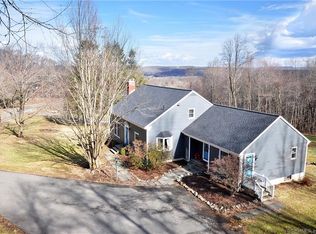 183 Hazel Plain Rd, Woodbury, CT 06798