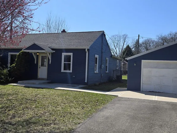 615 S Memorial Ave, Rockford, IL 61102