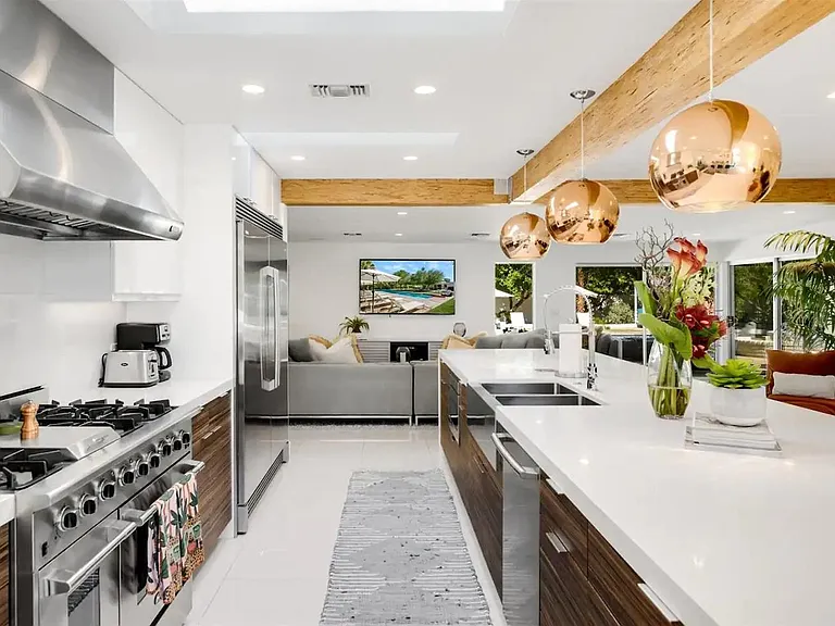 72382 Desert Dr — Photo 19
