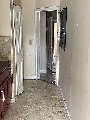 1st image of 670 Franklin Ave #2