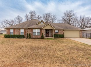23484 E 136th St S, Coweta, OK 74429