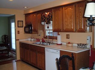 7070 Shawnee Rd, North Tonawanda, NY 14120