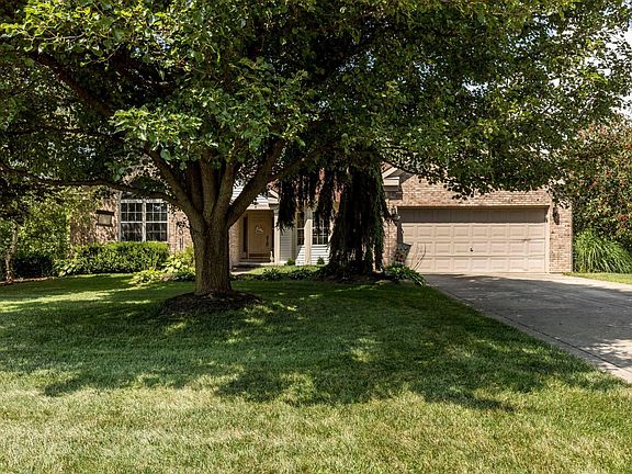 4th image of 12017 Sheldrake Ct NW