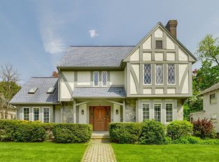 12 Haviland St, Worcester, MA 01602