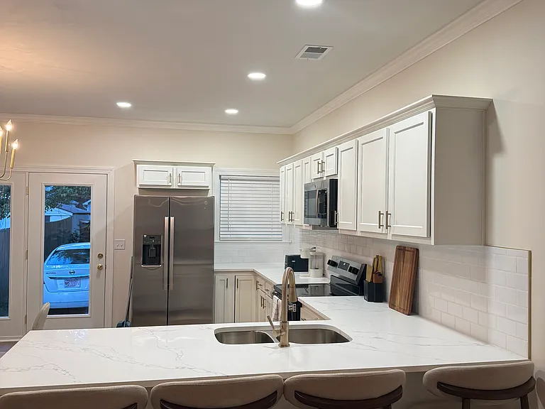 719 E Caldwell St #2 — Photo 8