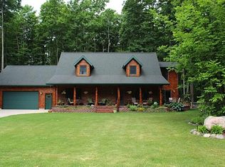 6220 Spring Velvet Ct, Grayling, MI 49738