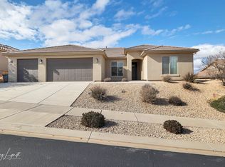 1338 W Whitestone Dr, St George, UT 84790