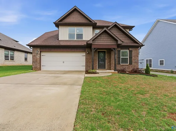 309 Acorn Grove Ln, Huntsville, AL 35824