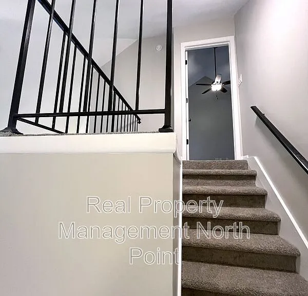 3030 Steeplechase Dr — Photo 25