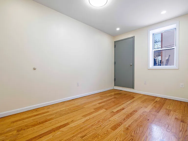 4815 6th Ave #1 — Photo 9
