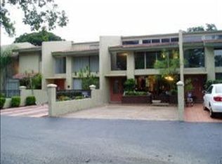 8751 Gatehouse Rd APT 2, Plantation, FL 33324