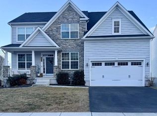 120 Shallow Creek Dr, Ranson, WV 25438