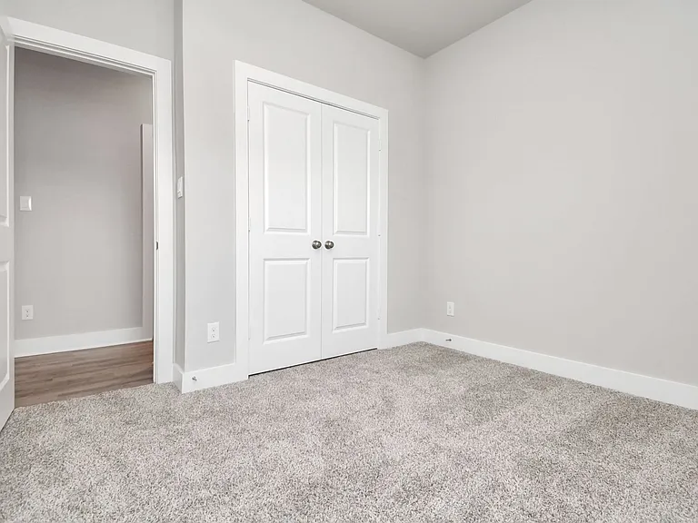 21039 Shore Oak Dr #B — Photo 9