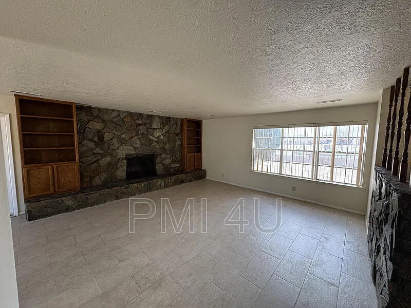 Westgate Heights — Photo 4