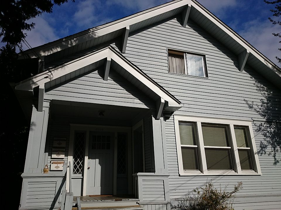 2nd image of 4720 9th Ave NE