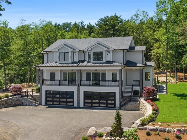 10 John Wise Ave #B, Essex, MA 01929