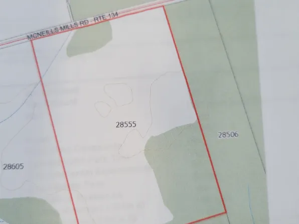 28555 McNeills Mills Rd, Halifax Parish, PE C0B 1J0