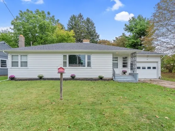 27 Draper St, Oswego, NY 13126