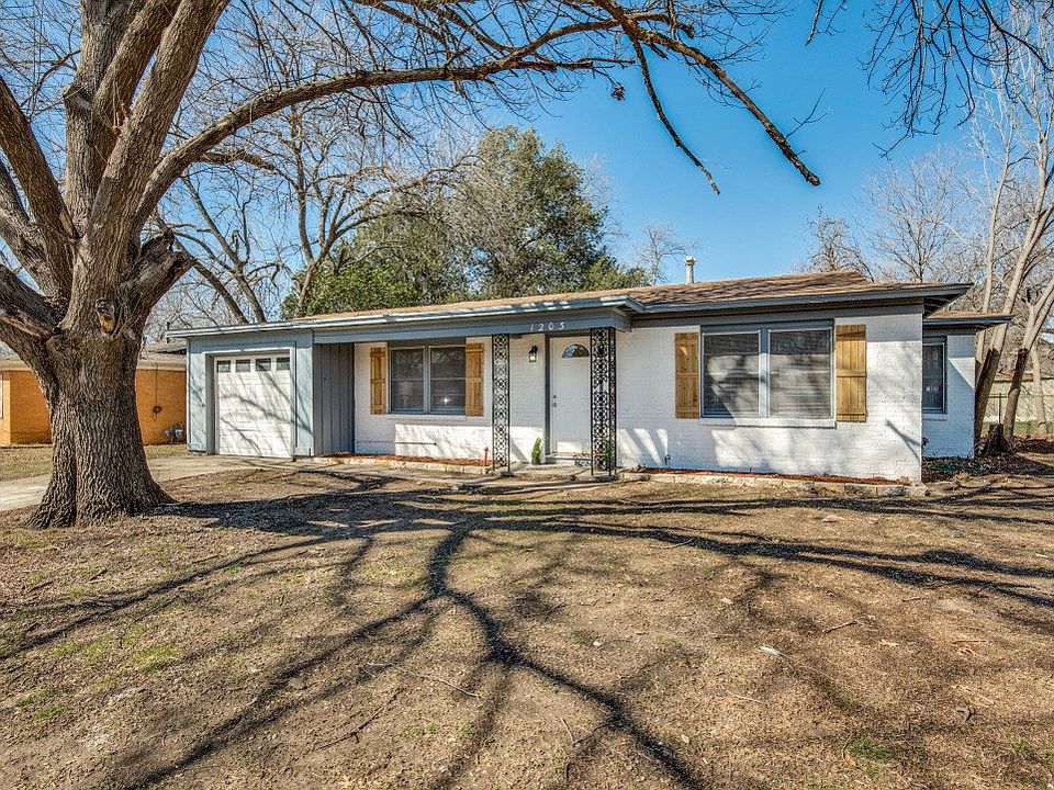1203 Belvedere Dr, Arlington, TX 76010 Zillow