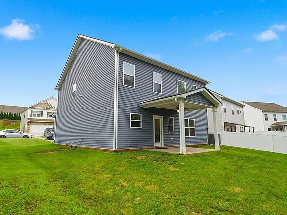3rd image of 2984 Timewinder Way