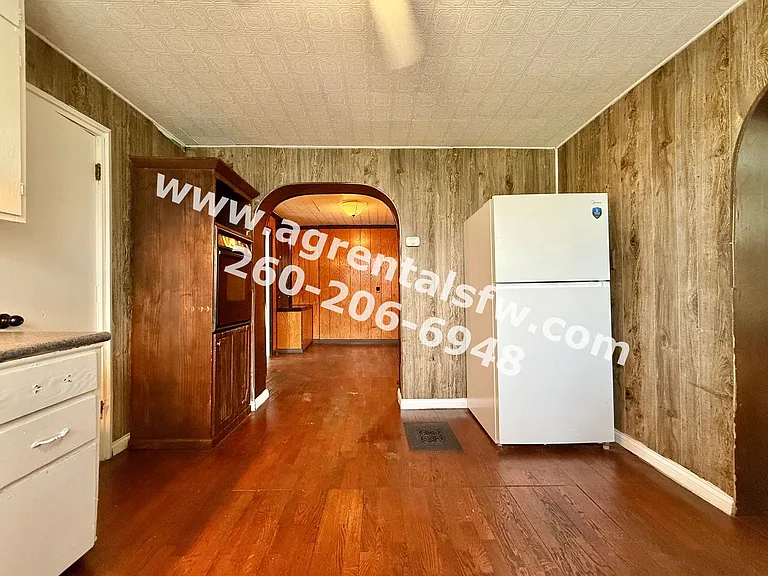 2919 S Harrison St — Photo 9