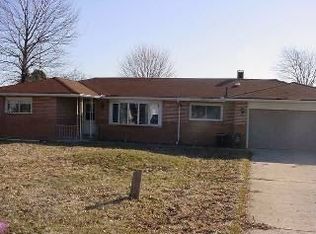 222 N Wynn Rd, Oregon, OH 43616