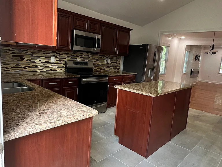 1794 Dresden Dr — Photo 13