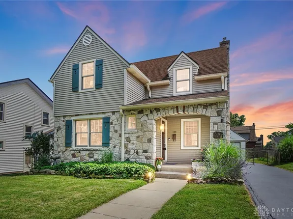 128 Dell Park Ave, Oakwood, OH 45419