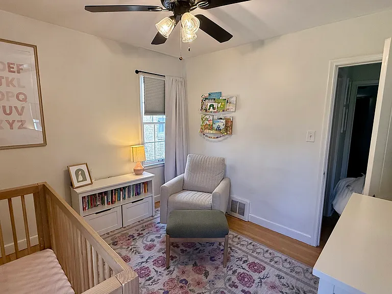 2181 W Marne Ave — Photo 12