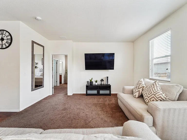 166 Gem Way — Photo 23