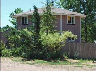 551 Old McCloud Rd, Mount Shasta, CA 96067