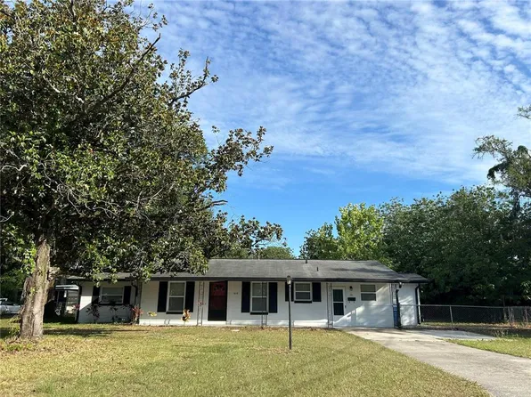 608 Oak Ridge Dr, Brandon, FL 33510