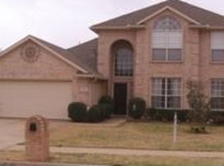2115 Savannah Dr, Mansfield, TX 76063