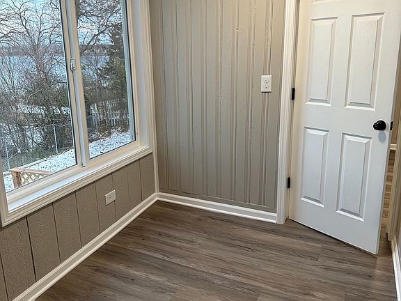 5th image of 139 E Mill St APT 3