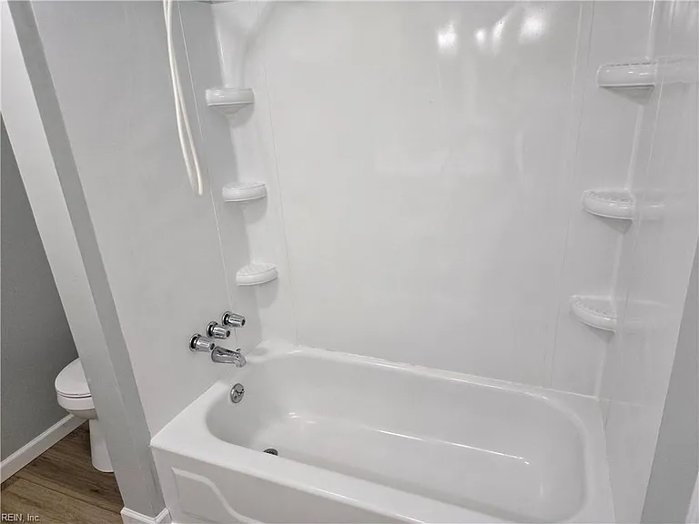 844 Lord Leighton Dr — Photo 22