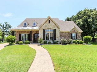 401 Hunter Bend Dr, Mansfield, TX 76063