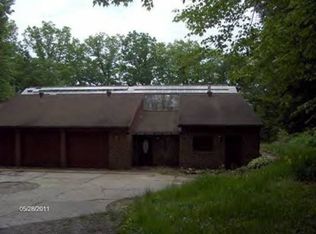 159 Keefer Ln, Franklin, PA 16323