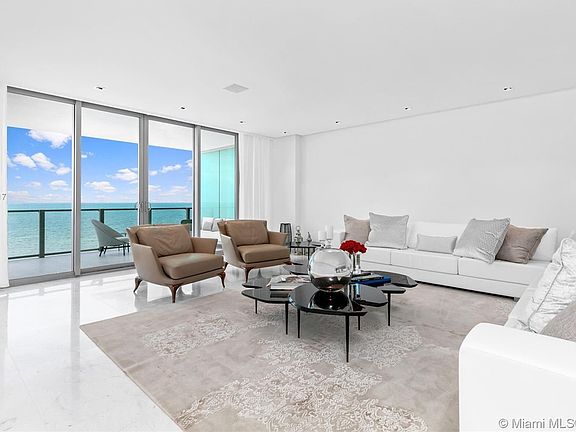 2nd image of 360 Ocean Dr Unit 803S