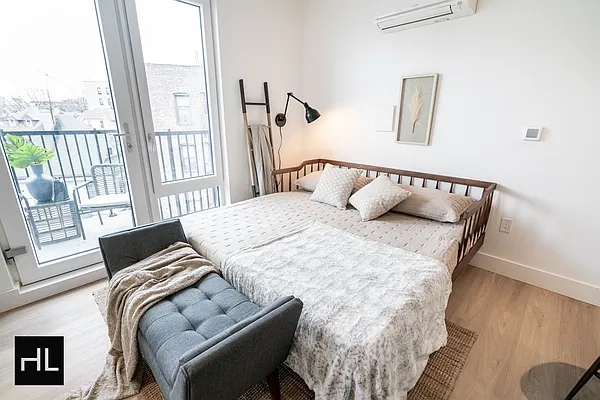 Rented by Highline Residential | media 55
