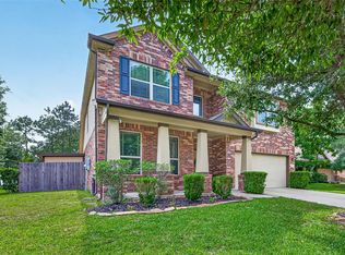 8 Landscape Ct, Conroe, TX 77301