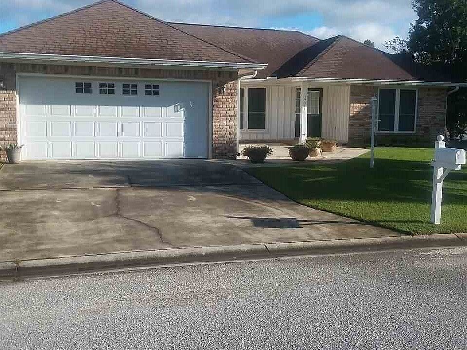 1st image of 22711 SE Lake South Dr