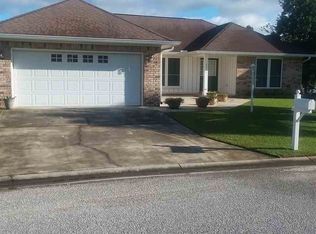 22711 SE Lake South Dr, Foley, AL 36535