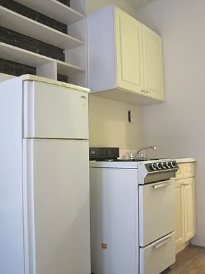 Rented by Compass | media 6