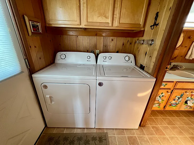 852 S Lakeshore Rd — Photo 13