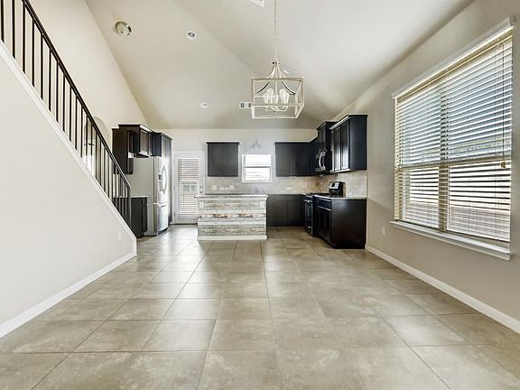 2nd image of 16424 Pienza Dr