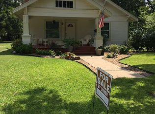 214 University Ave, Waxahachie, TX 75165
